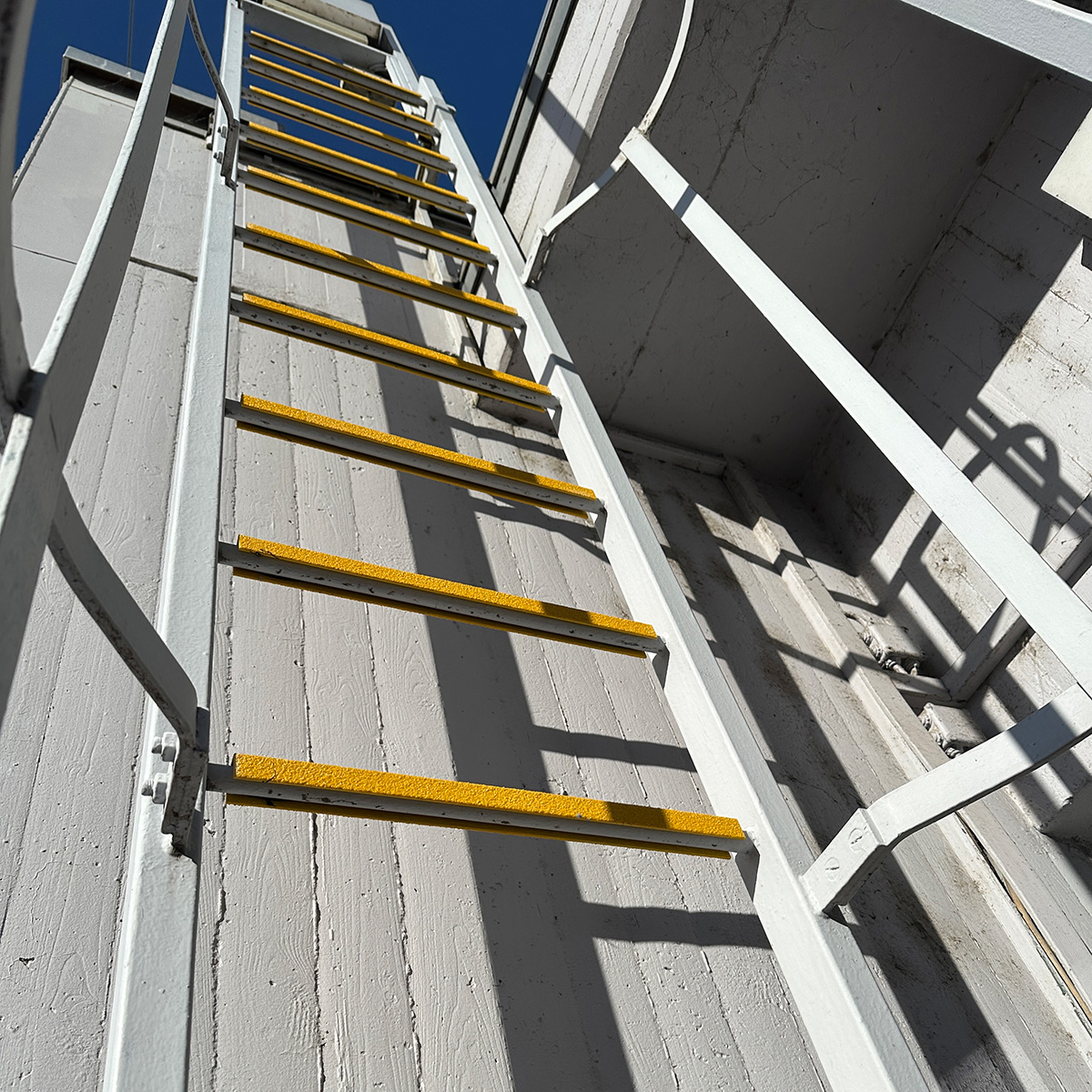 Ladder Con Rung Ladder Rung Covers - Channel - Real Safety